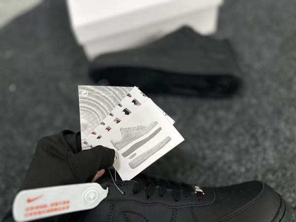 ブランド激安靴角部分ディテール